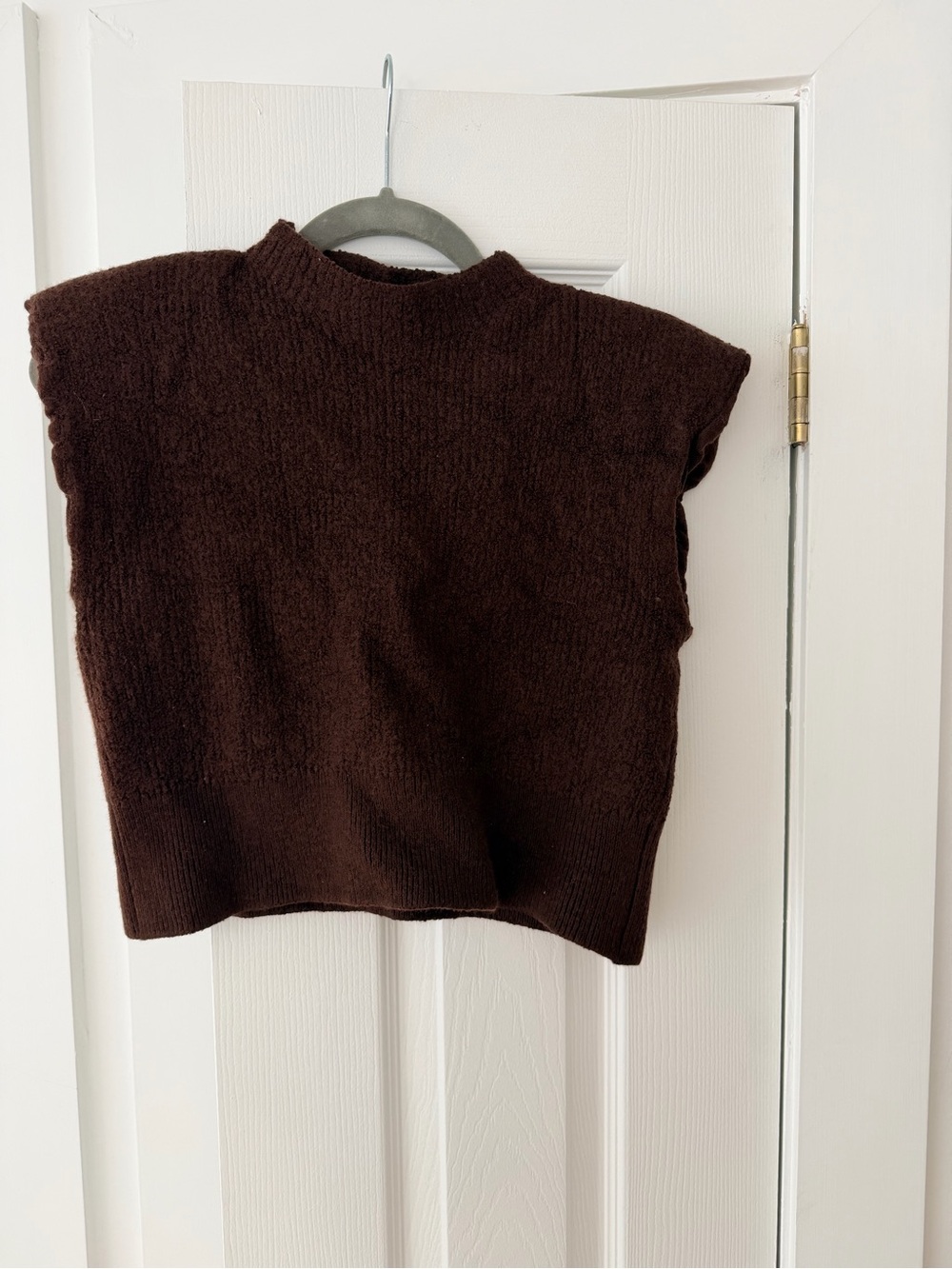 Babaton Dark Brown Sleeveless Crewneck Knit Top